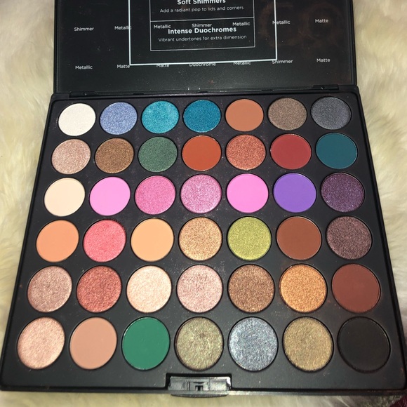 BH Cosmetics Ultimate Artistry Palette 🎨🤩😍 - Picture 1 of 2